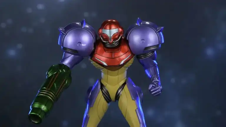 Θαυμάστε το Metroid Prime Samus Gravity Suit αγαλματίδιο!