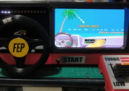 Το απόλυτο retro arcade racer dock για το Switch
