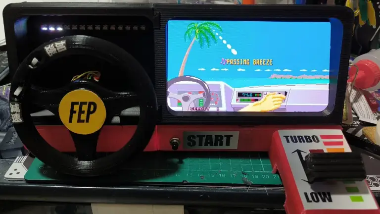 Το απόλυτο retro arcade racer dock για το Switch