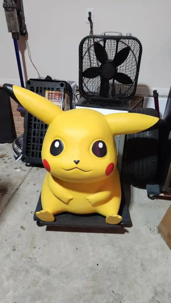 Θησαυρός από τα σκουπίδια: βρέθηκε σπάνιο αγαλματίδιο Pikachu από την πρώτη ταινία Pokemon!