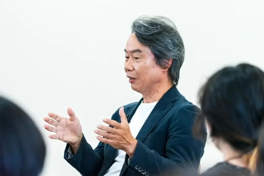 Super Mario Galaxy: Υπερφορτωμένο με αναφορές στη Nintendo