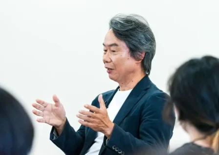 Super Mario Galaxy: Υπερφορτωμένο με αναφορές στη Nintendo