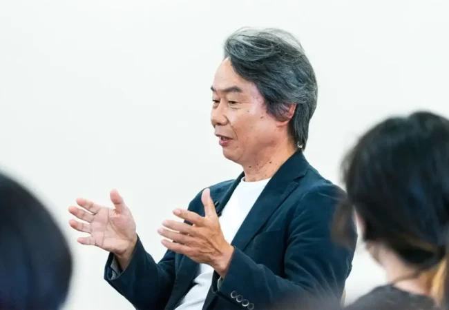 Super Mario Galaxy: Υπερφορτωμένο με αναφορές στη Nintendo